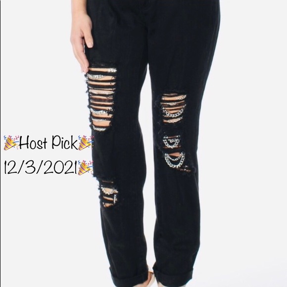 MICHAEL Michael Kors Denim - 🎉HP🎉⭐️NWT⭐️ Michael Michael Kors Dillon Black Distressed / Ripped Jeans⭐️